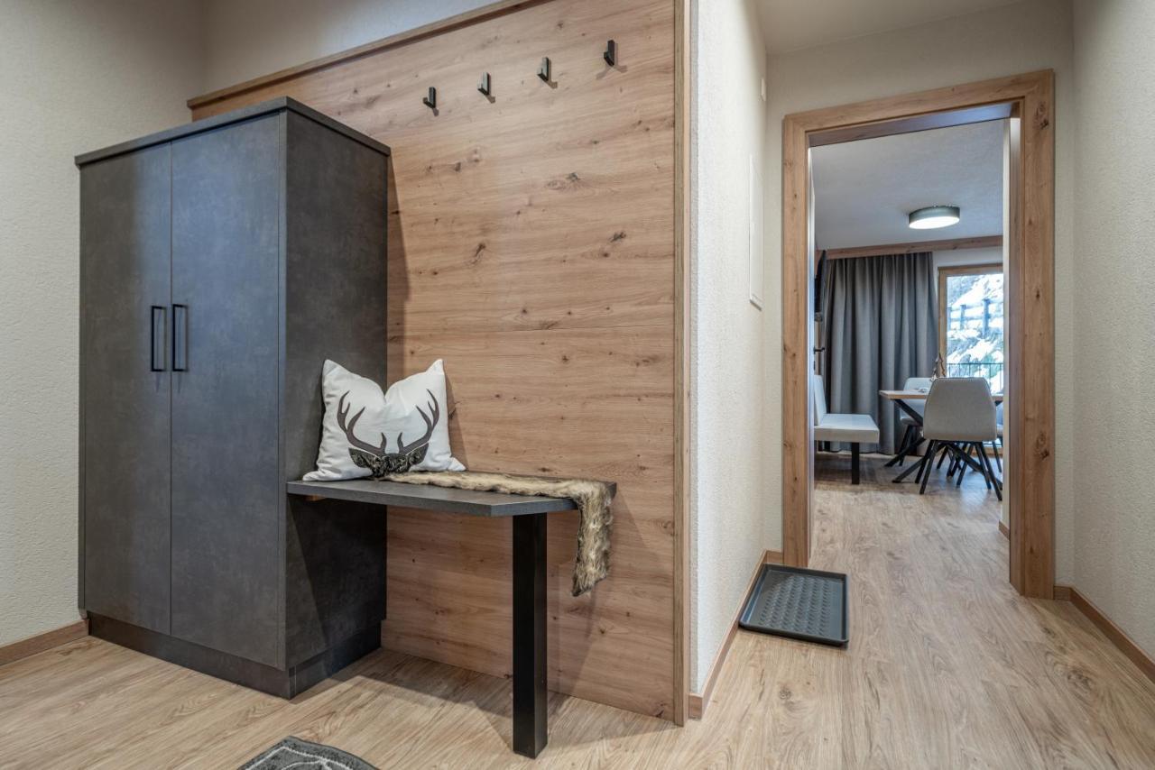 Bergmomente Apartments Solden Bagian luar foto