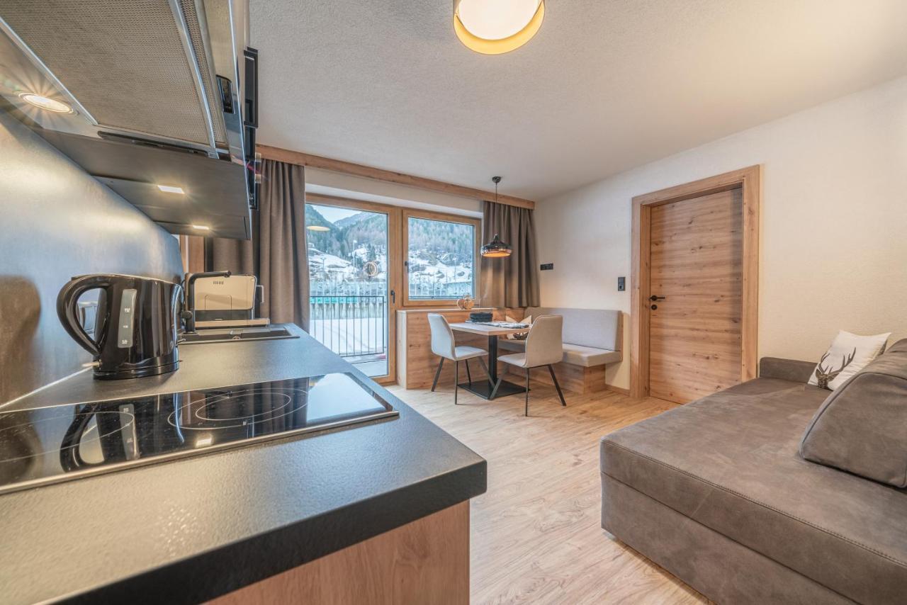 Bergmomente Apartments Solden Bagian luar foto