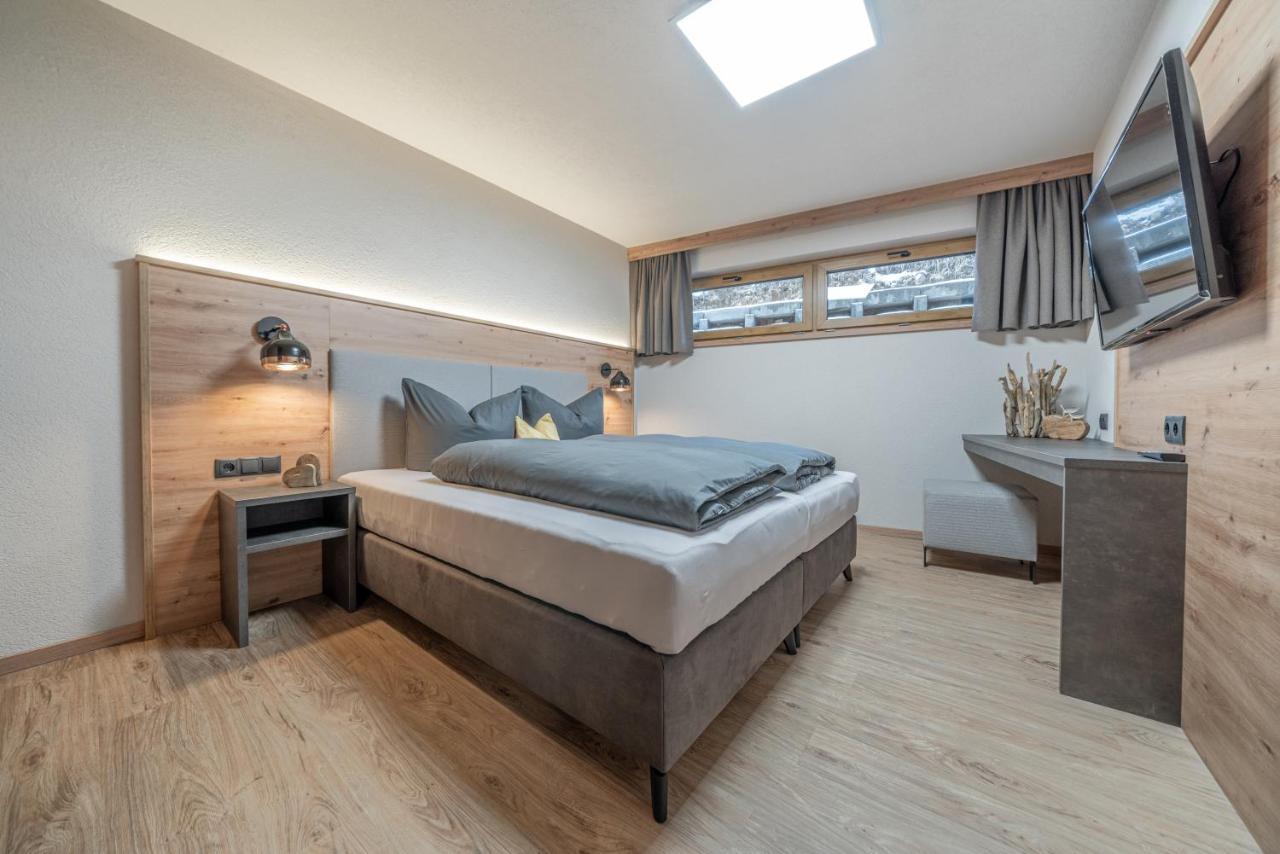 Bergmomente Apartments Solden Bagian luar foto